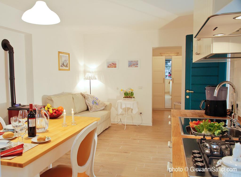 Appartement Casa Azzurra à Menaggio Extérieur photo
